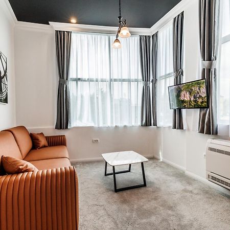 White Unique Apart Niksic ภายนอก รูปภาพ
